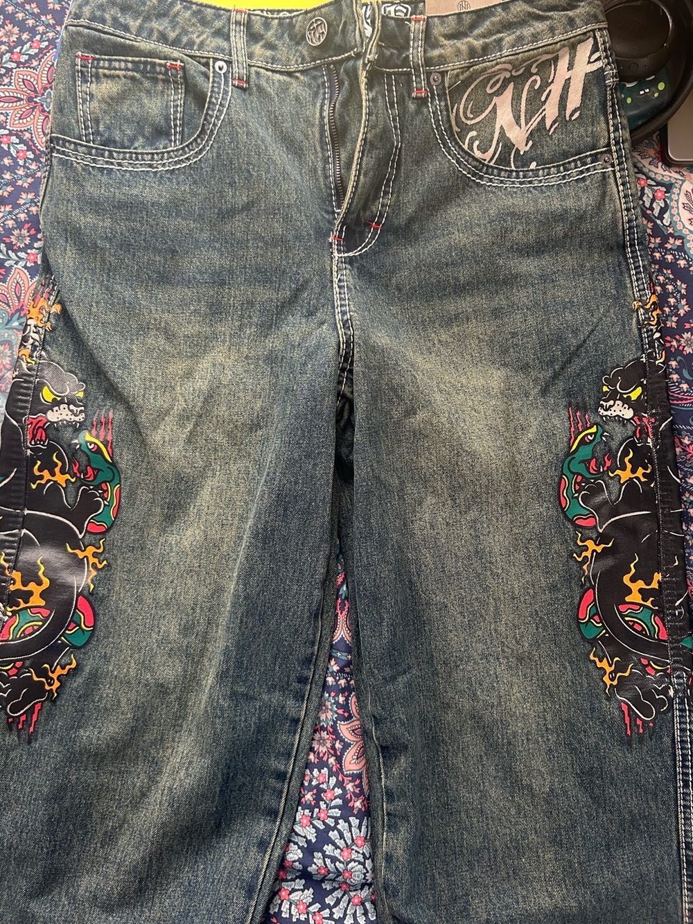 Women’s Dark Wash Baggy Jeans with Side Dragon Embroidery